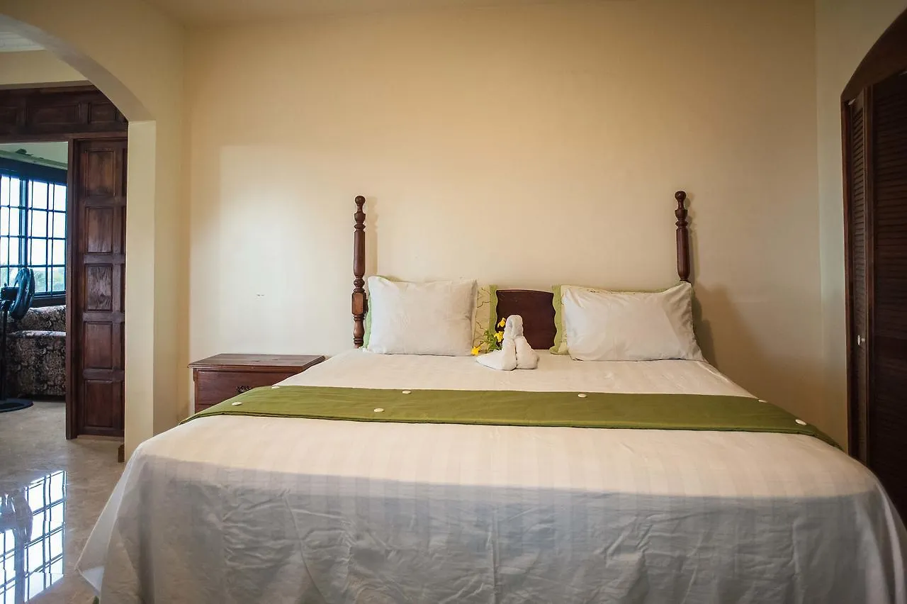 Clarridge View Guesthouse Montego Bay